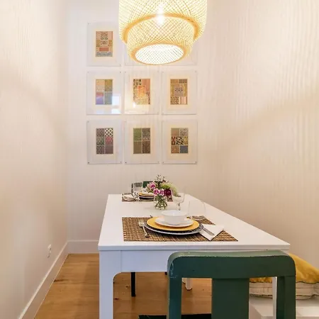 Lovelystay - The Wanderers Hideout *