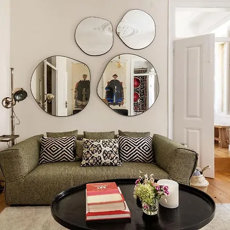 Lovelystay - The Wanderers Hideout Lissabon