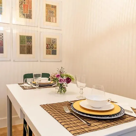 Lovelystay - The Wanderers Hideout * Lissabon
